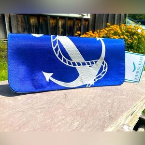 - Anchor clutch bag! Brand New Shiraleah Chicago 🌊